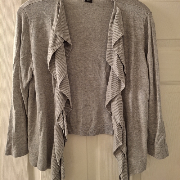 Black&white button-down blouse  - Eden & Olivia- size Small - Picture 4 of 5